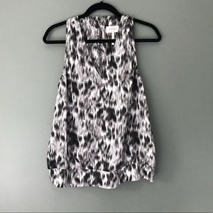 Black and White Faux Silk Laundry Sleeveless shirt